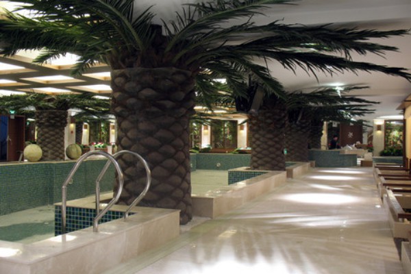 躺在重庆，享受按摩大保健的幸福时光