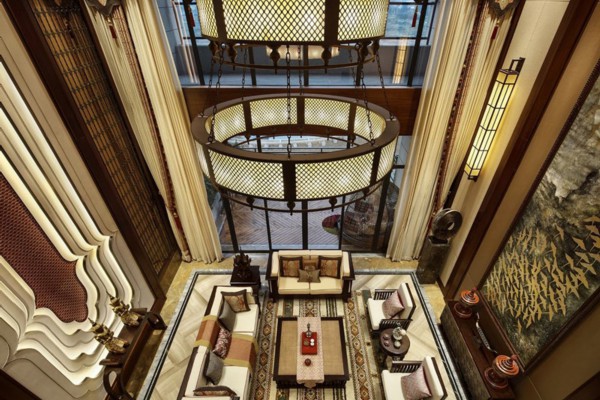 躺在重庆，享受按摩大保健的幸福时光